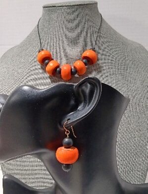 Kenyan Coral Onyx Necklace Set